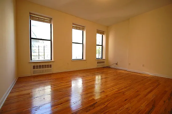 Rented by Bohemia Realty Group | media 3