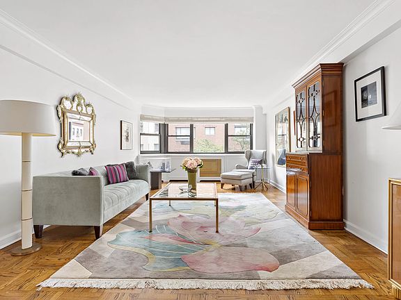 2nd image of 120 E 81st St APT 4F