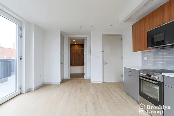 Rented by Brooklyn Group | media 4