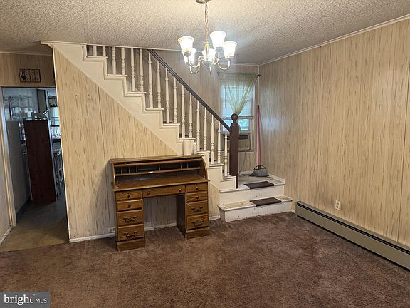 2nd image of 457 Carbon St