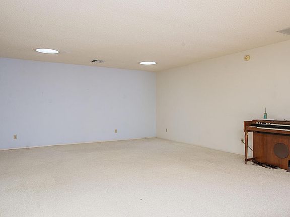 3rd image of 2279 Leisure World