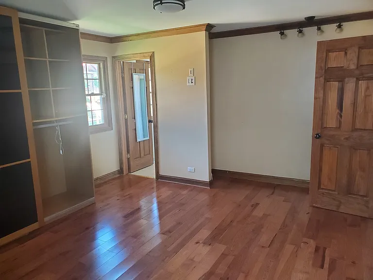 427 Justine Ave — Photo 18