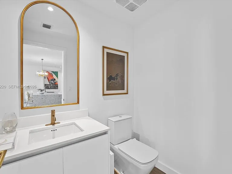 2678 Tigertail Ave #1508 — Photo 9