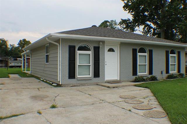 1st image of 2713 Isabelle Dr