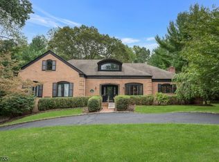 19 Squirrel Run, Morristown, NJ 07960