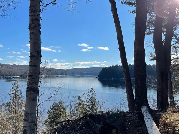 27 Washburns Point, Orrington, ME 04474