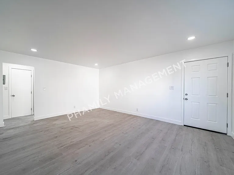 11230 Klingerman St #5 — Photo 15