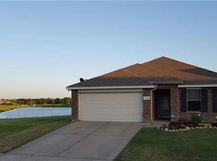 7202 Lake Front Trl, Arlington, TX 76002