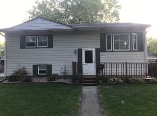 3530 Carpenter St, Steger, IL 60475