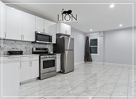 5th image of 304A Sumpter St #3