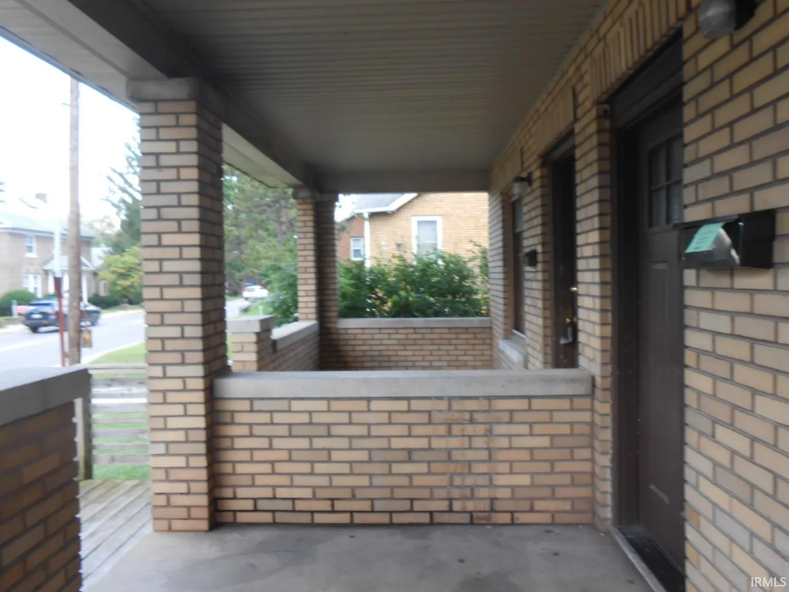 4 bed, 2.0 bath, 1500 sqft, $4,050 — Photo 3