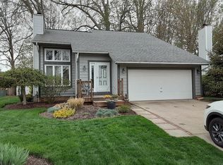 4199 Polo Park Dr, Willoughby, OH