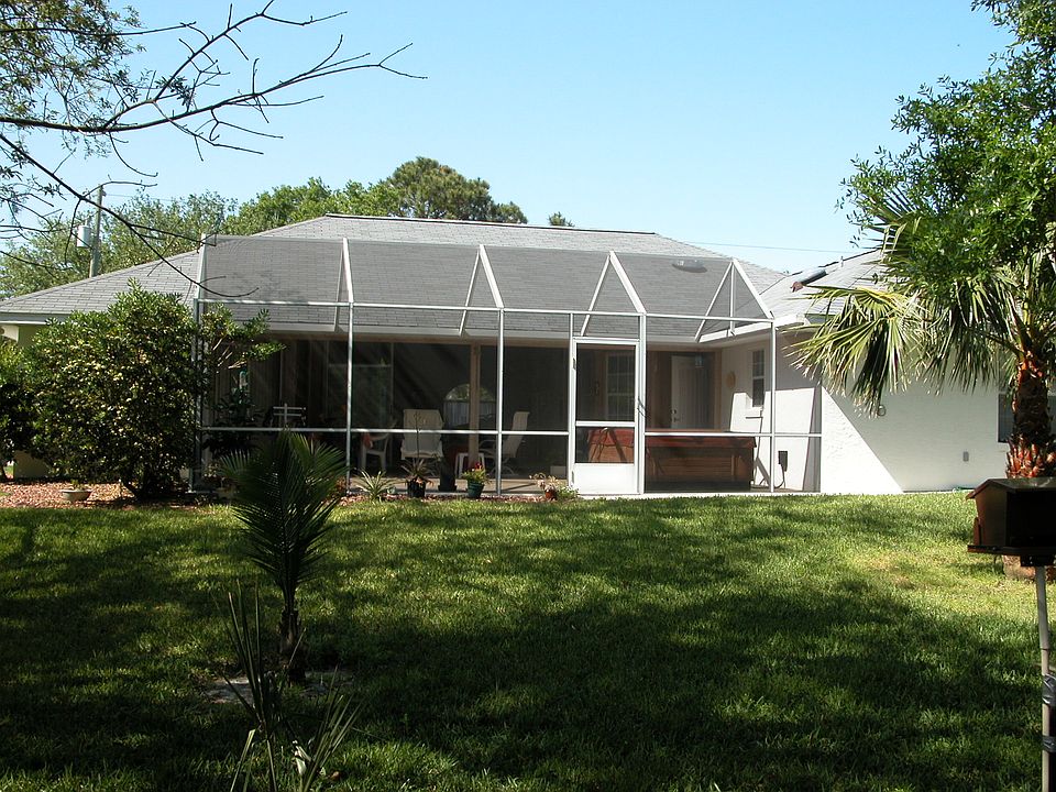 2nd image of 8 Rollins Dr