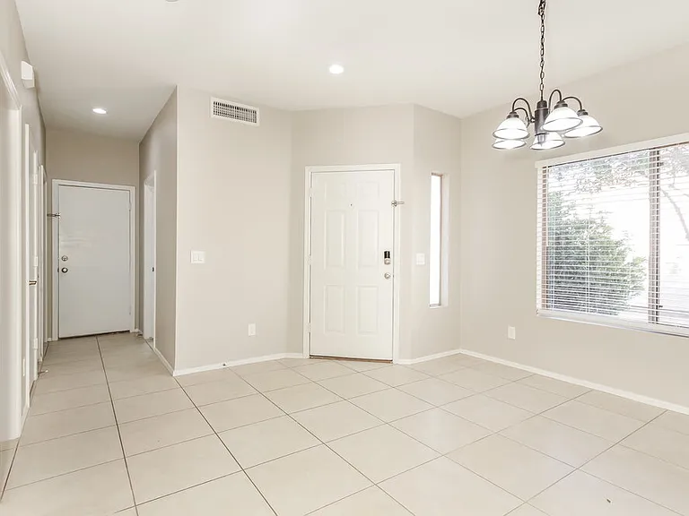 1750 W Union Hills Dr #35 — Photo 4