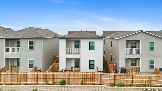 7114 Magnolia Crk #201 — Photo 26