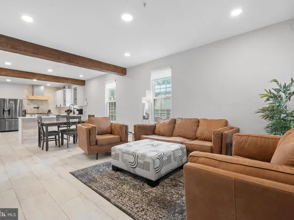 5120 B St SE, Washington, DC 20019