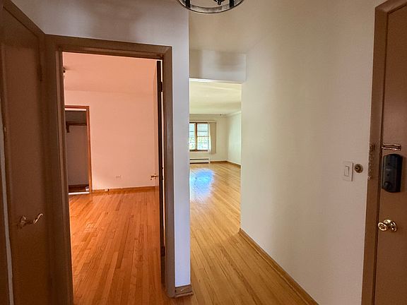 5th image of 4656 Washington St APT A