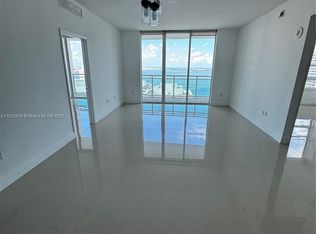 951 Brickell Ave APT 2506, Miami, FL 33131