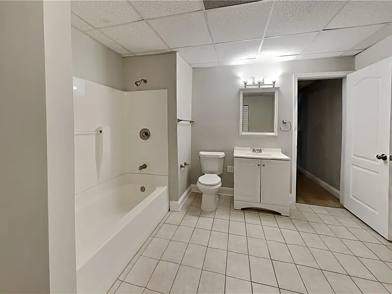 3930 Summit Gate Dr — Photo 20