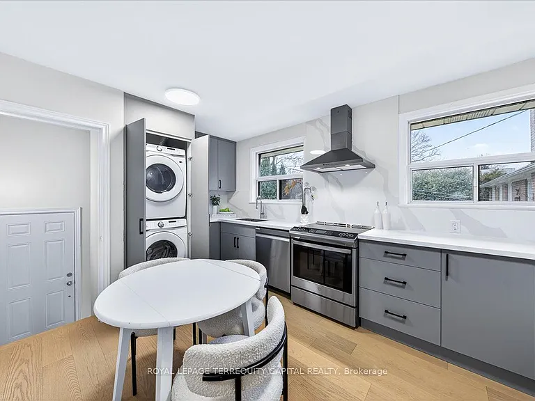 65 Glenmanor Dr — Photo 18