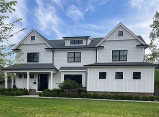 1021 Wychwood Rd, Westfield, NJ 07090
