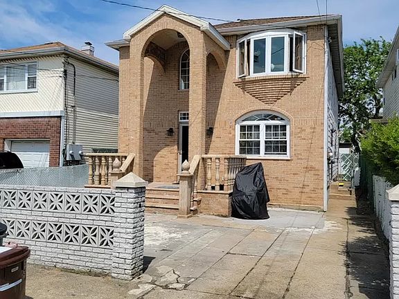 2nd image of 140 Beach 61 St