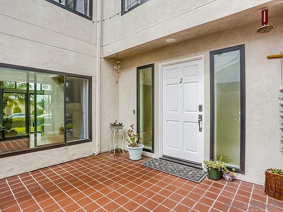 3rd image of 1024 Wilbur Ave APT 2