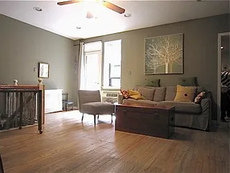 Rented by Apartments by Us