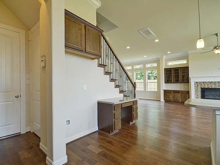 Dartmoor Terrace Dr — Photo 10