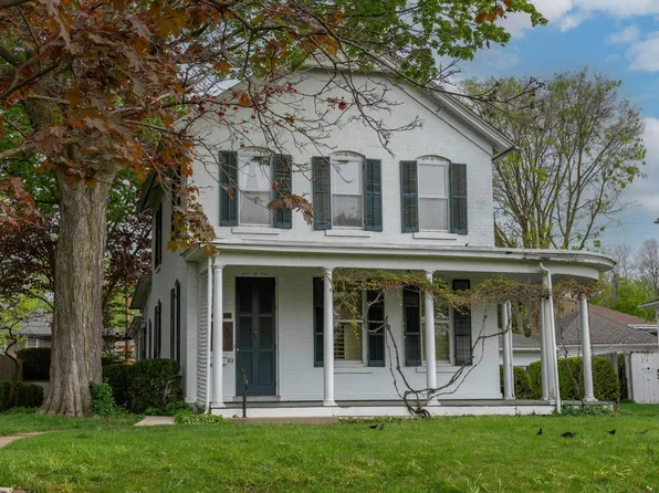 113 W North Shore Dr, South Bend, IN 46617