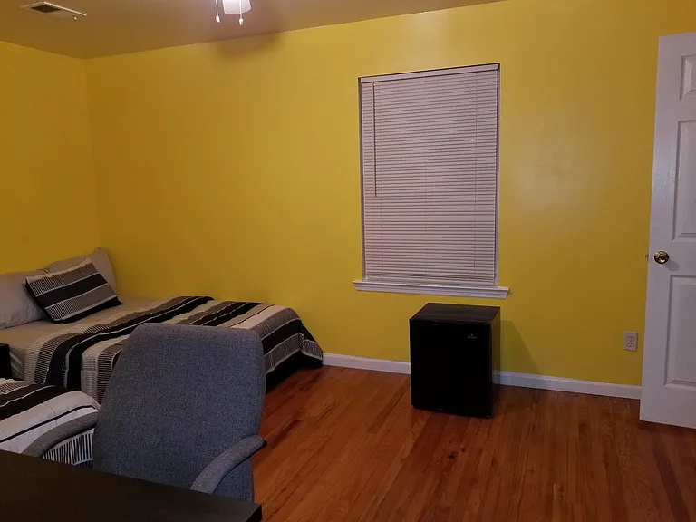 318 Magnolia Ave #2 — Photo 8
