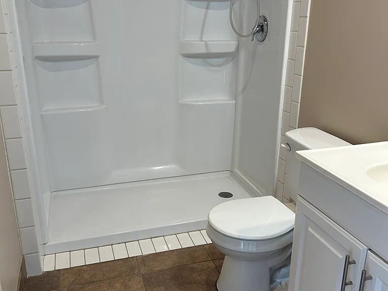 607 SE Howard Ave — Photo 12