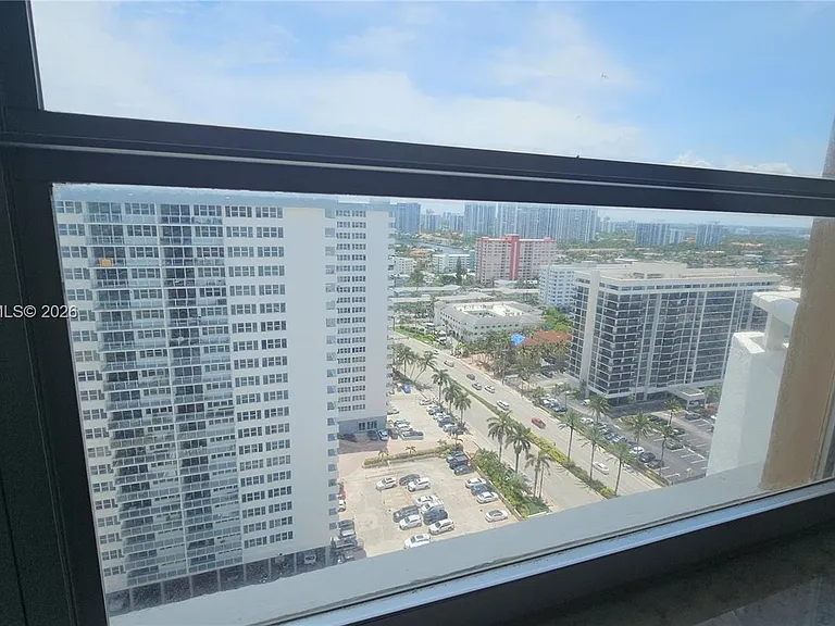 1980 S Ocean Dr #22G — Photo 11