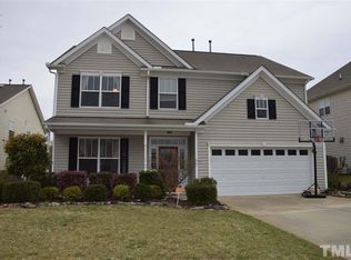2133 Lightwater Ln, Holly Springs, NC 27540