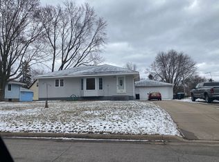 768 113th Ave NW, Coon Rapids, MN 55448