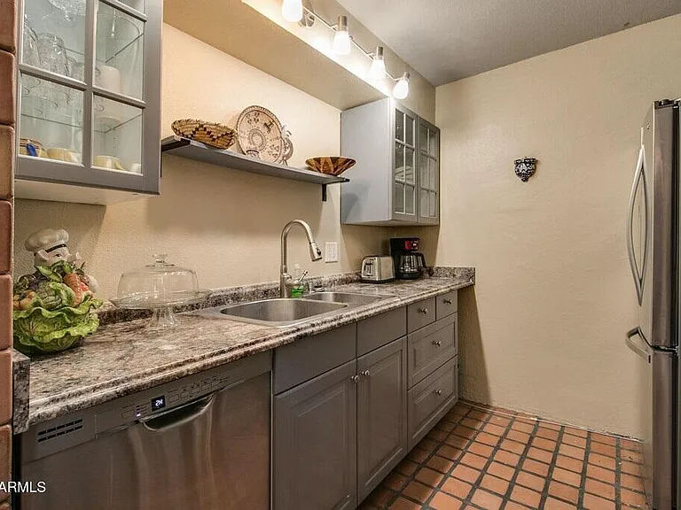 7625 E Camelback Rd #B117 — Photo 14