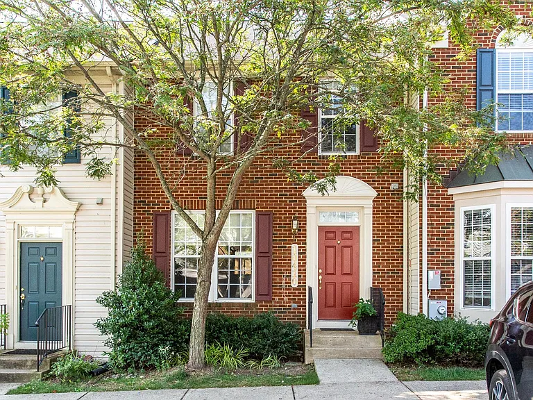 10410 Damascus Park Ln — Photo 6
