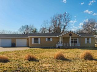2720 N 6 1/2 St, Terre Haute, IN 47804