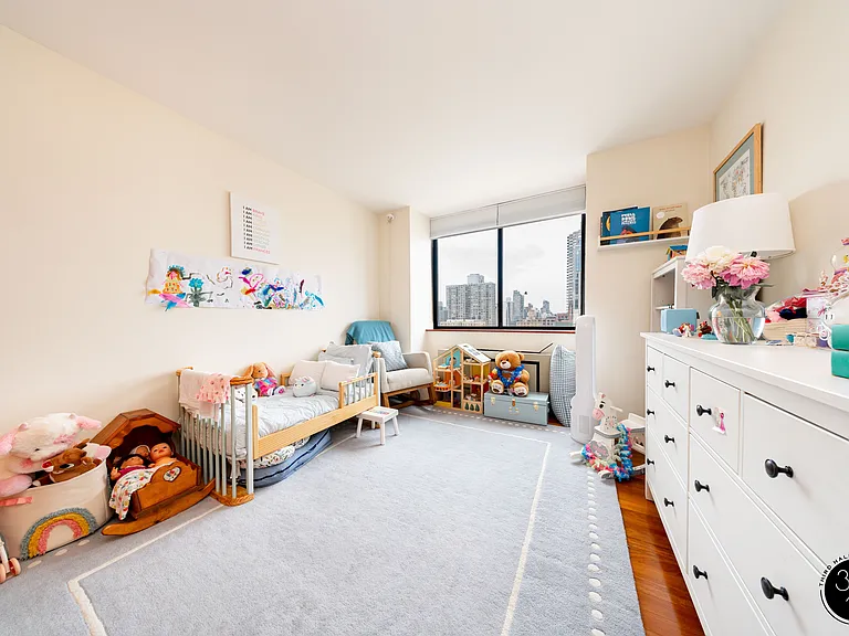 330 E 75th St #21B — Photo 5