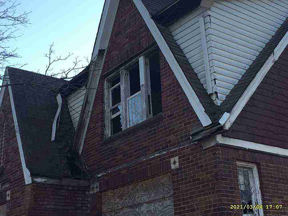 17831 Arlington