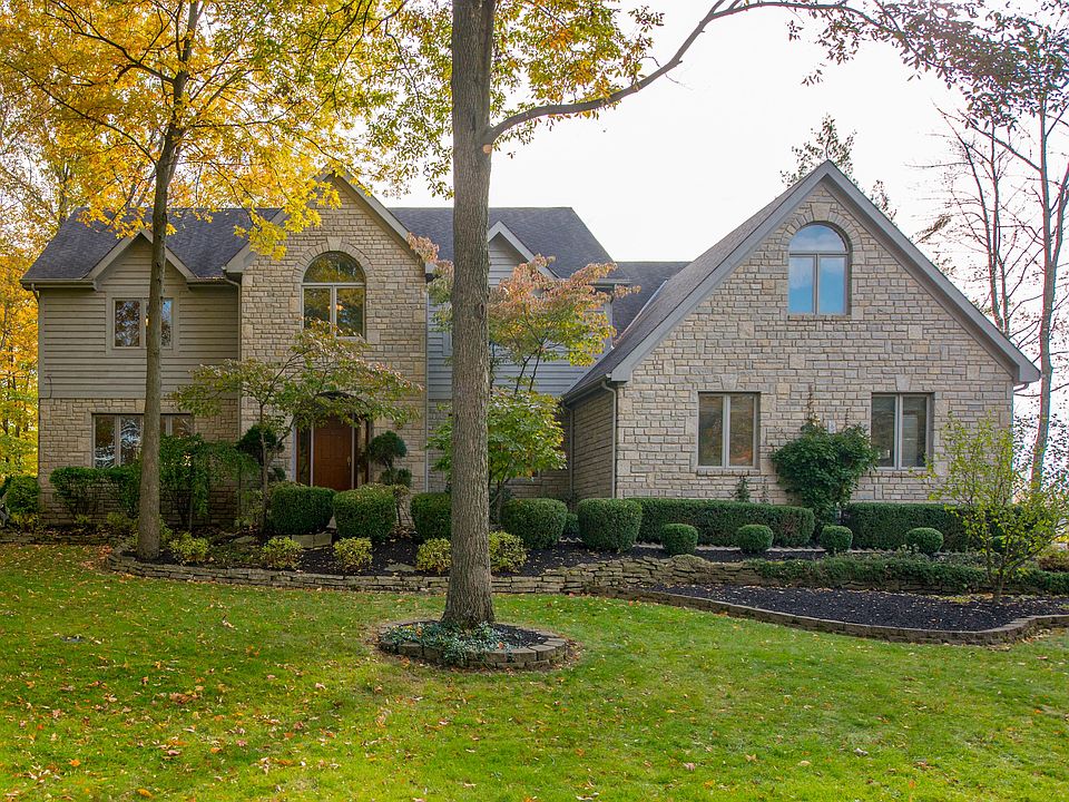 1st image of 3450 Woodstone Dr