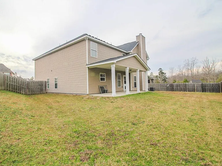 2733 Huntcliffe Dr — Photo 31