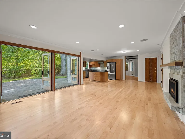 5104 Scarsdale Rd — Photo 19