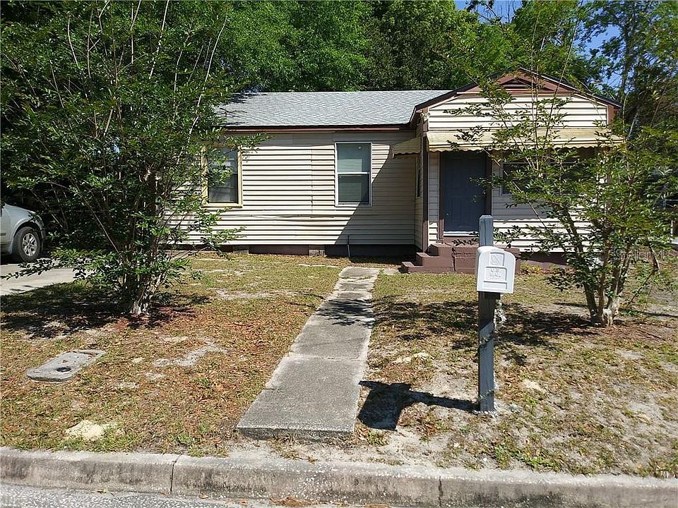 1st image of 543 E 61st St