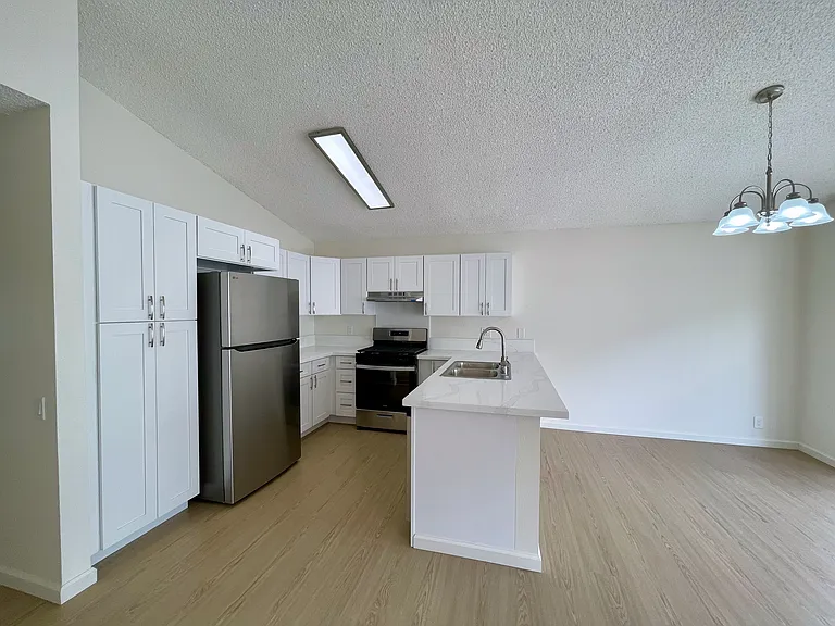 91-208 Waimapuna Pl — Photo 3