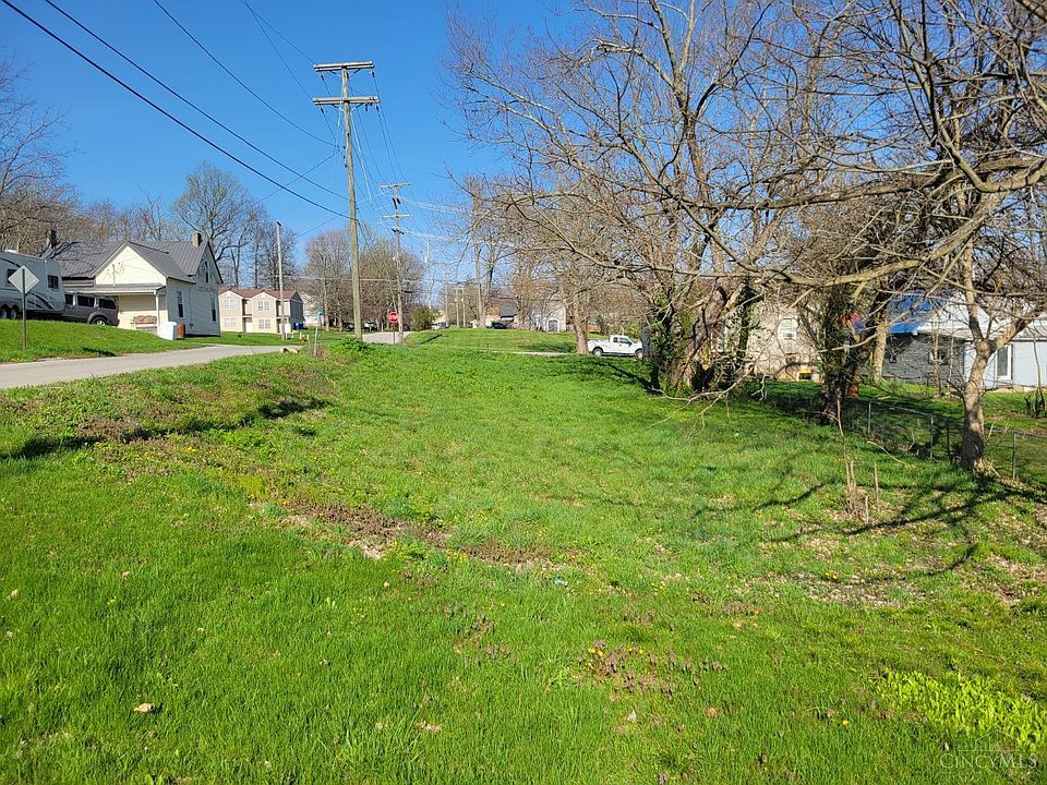 2nd image of 622 S East St