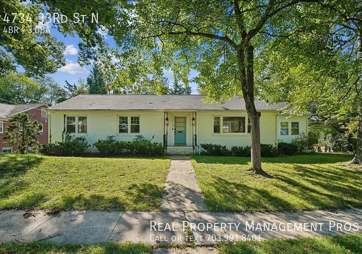 Stunning, Sun- Drench Home in Sought After Country Club Hills! — Photo 1