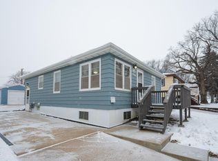 514 N 20th St, Bismarck, ND 58501