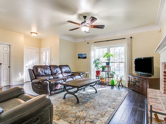 5th image of 17407 Canyon Hollow