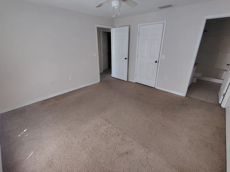 7113 Congress St #201 — Photo 8